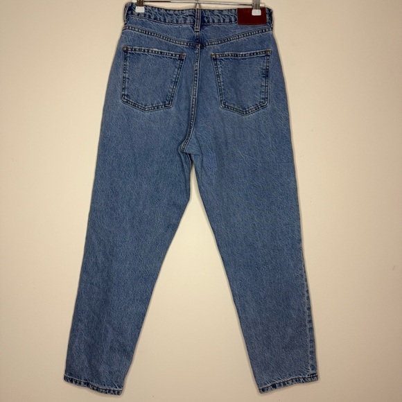 ZARA 90s Mom Fit 100% Cotton Light Wash Jeans - Picture 6 of 9